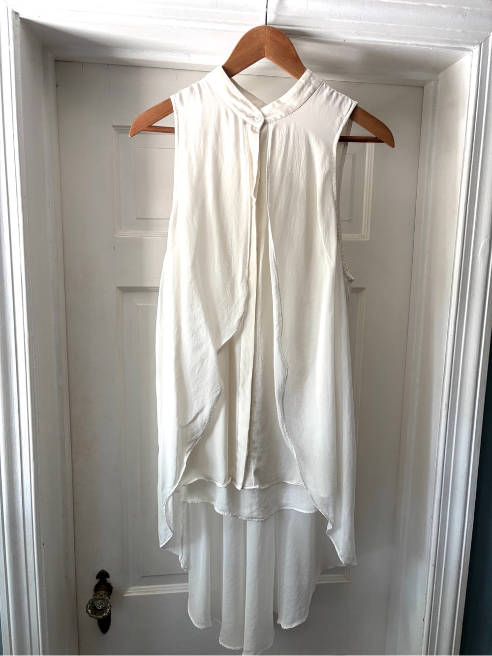 Haute Hippie Sleeveless Silk Tunic Blouse Off White High Low Size L